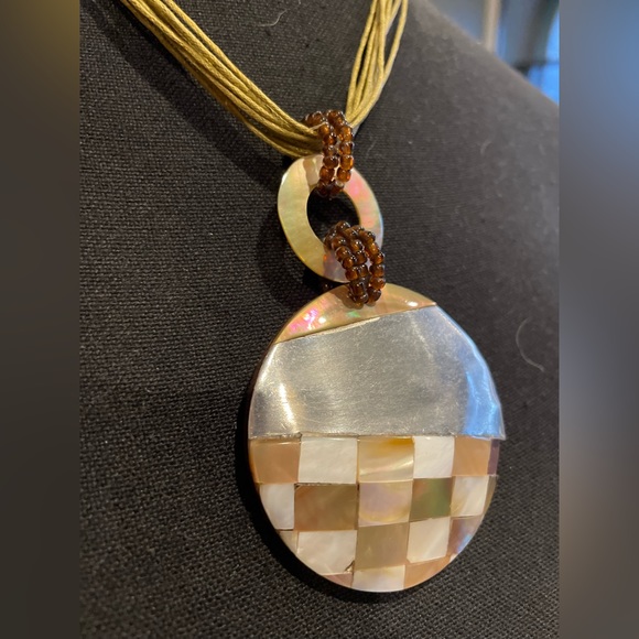 Statement Geometric Shell Pendant on Rope Necklace - Picture 3 of 7